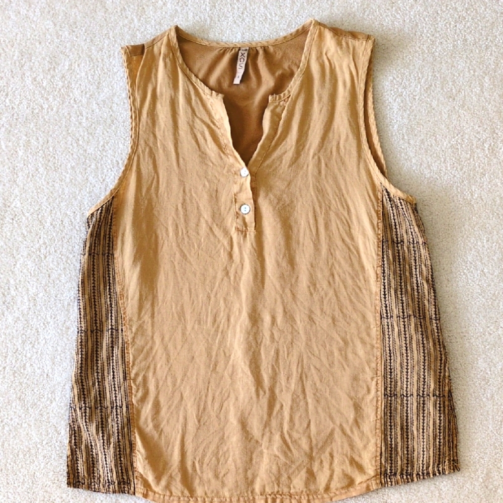 XCVI Top Linen Tank Layering Embroidery Small